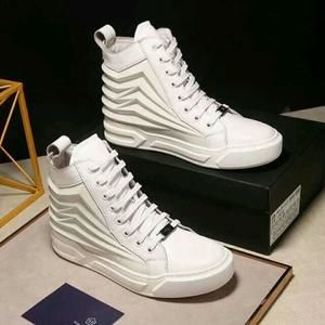 Meet your Posher, Emmanuel